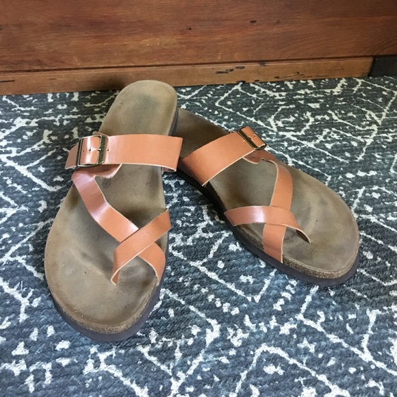 American Eagle By Payless Shoes - Brown Leather Sandals